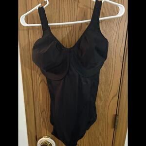 Bali cami body suit/
40DDD